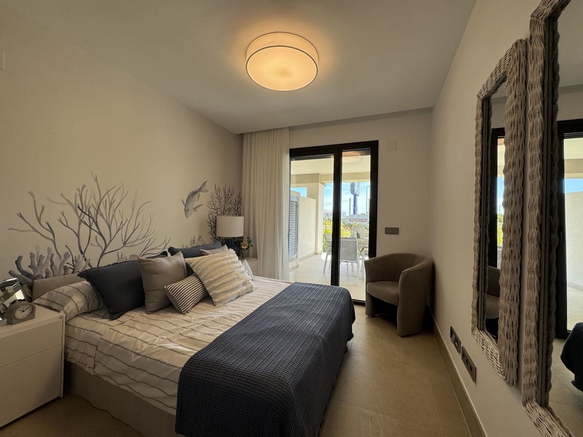 2 sovrum Lägenhet till salu i Bahia de Casares med pool garage - 395 000 € (Ref: 9329659)