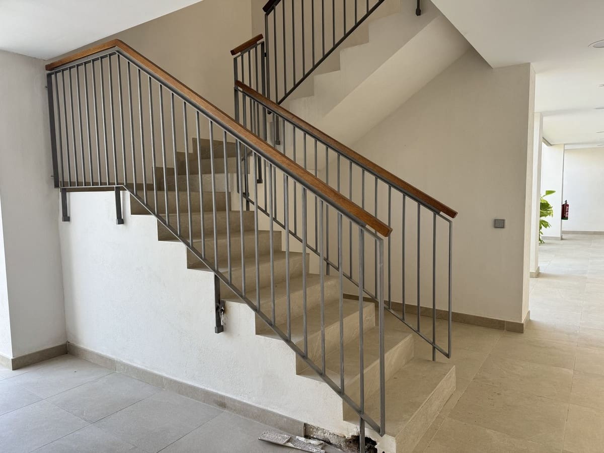 2 sovrum Lägenhet till salu i Bahia de Casares med pool garage - 395 000 € (Ref: 9329659)