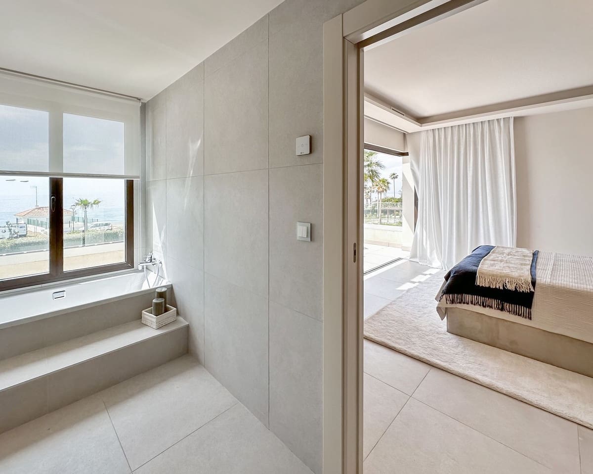 5 sypialnia Willa na sprzedaż w Estepona z basenem garażem - 4 500 000 € (Ref: 9329661)