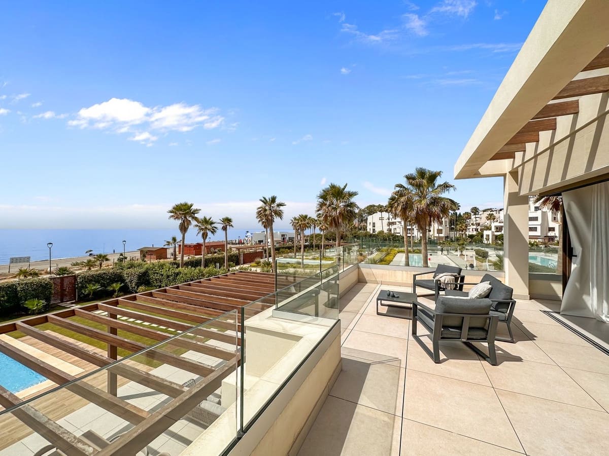 5 sypialnia Willa na sprzedaż w Estepona z basenem garażem - 4 500 000 € (Ref: 9329661)