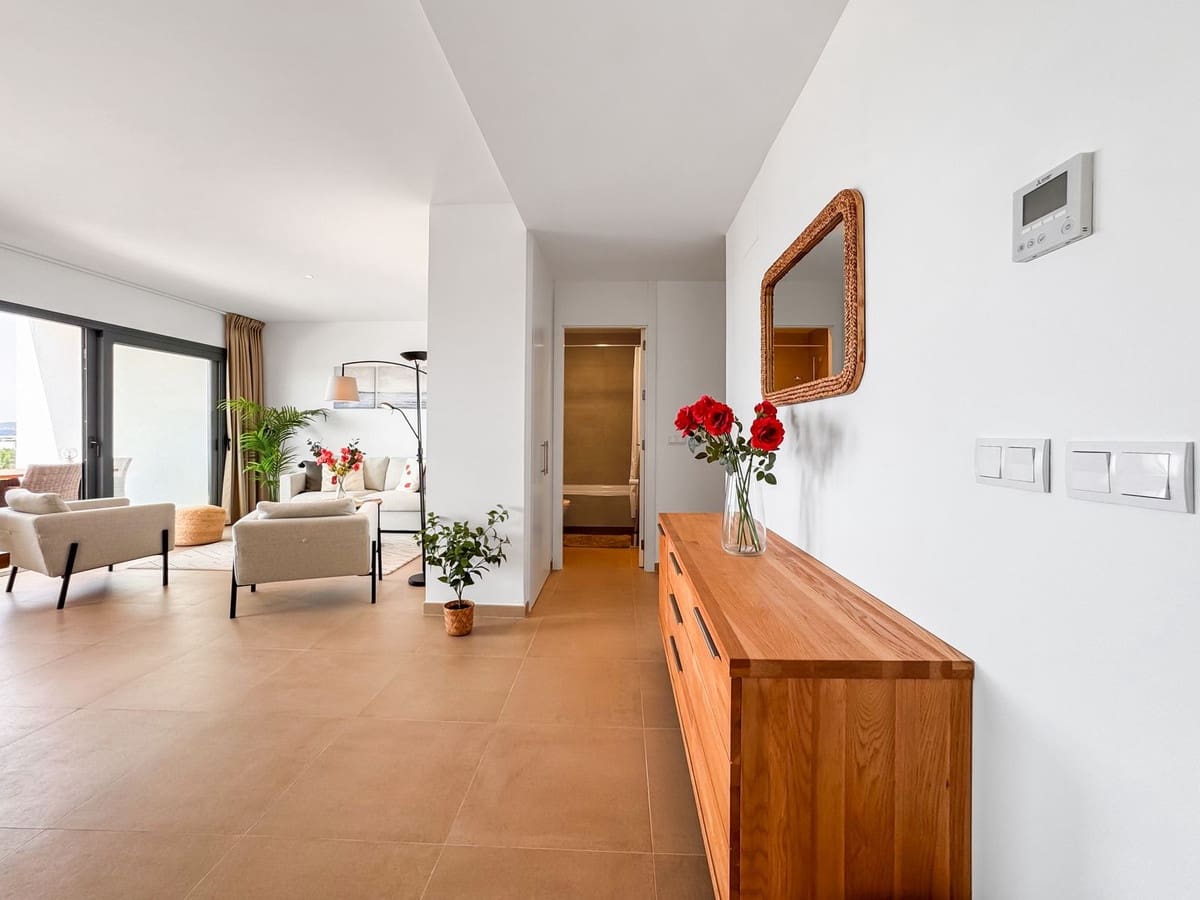 2 soveværelse Lejlighed til salg i Sotogrande med swimmingpool garage - € 399.000 (Ref: 9329665)