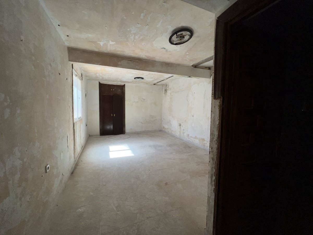 Hotell til salgs i Alhaurin de la Torre - € 750 000 (Ref: 9329667)