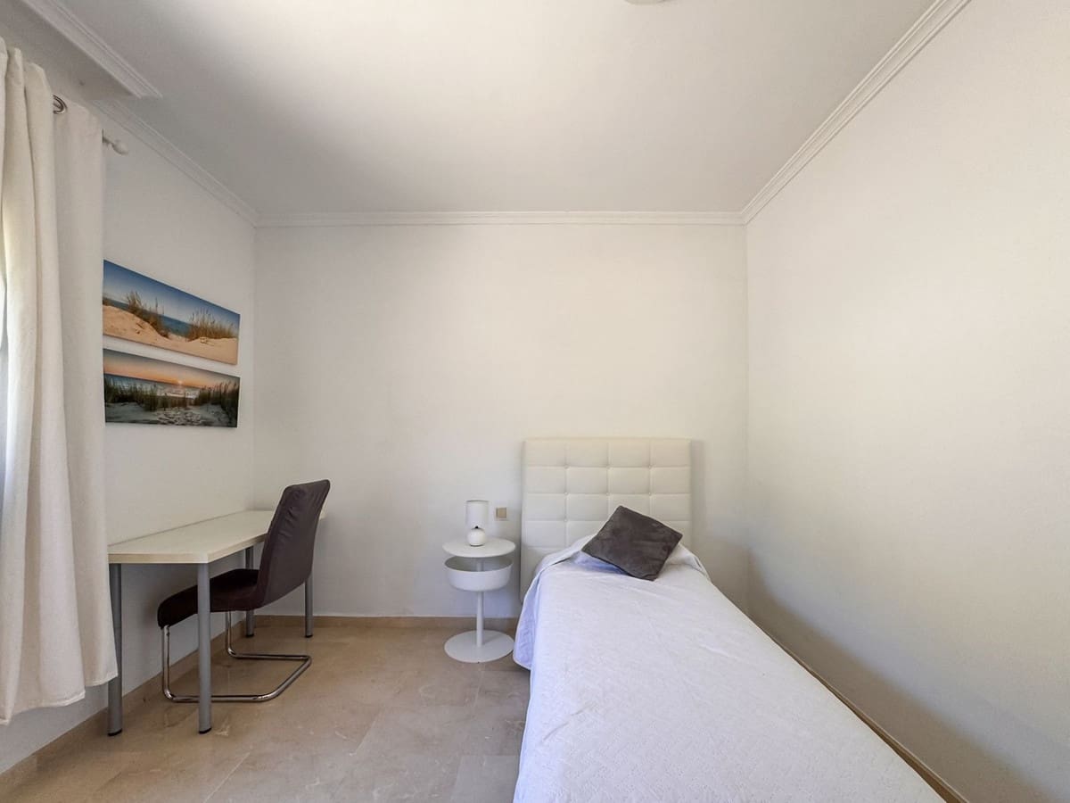 5 sovrum Lägenhet till salu i Casares med pool garage - 425 000 € (Ref: 9329670)