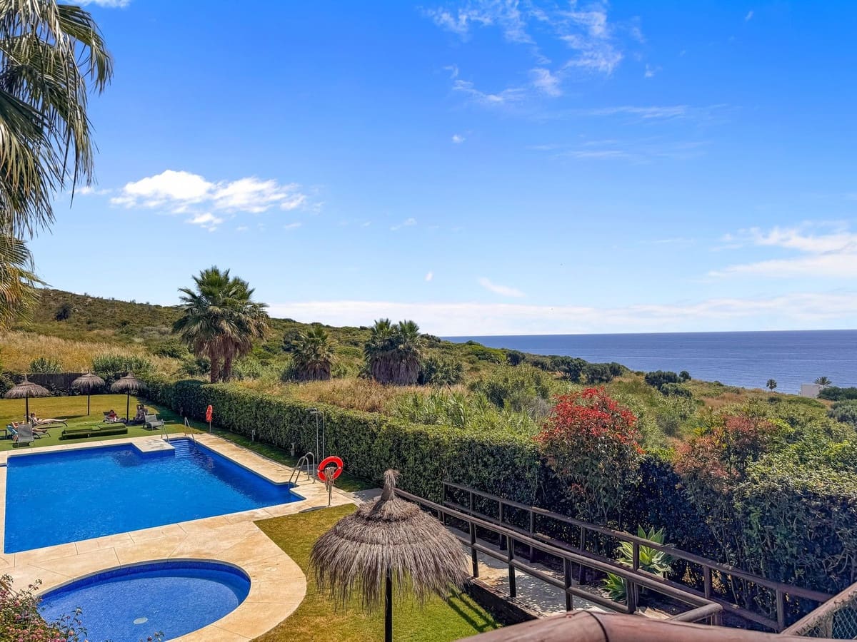 2 sypialnia Apartament na sprzedaż w Manilva z basenem garażem - 370 000 € (Ref: 9329673)