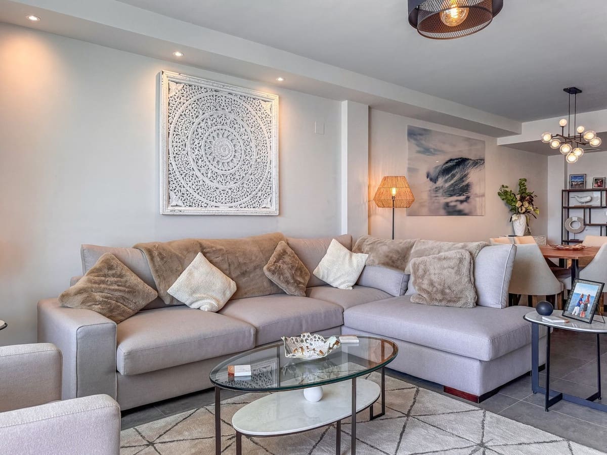 2 sypialnia Apartament na sprzedaż w Manilva z basenem garażem - 370 000 € (Ref: 9329673)