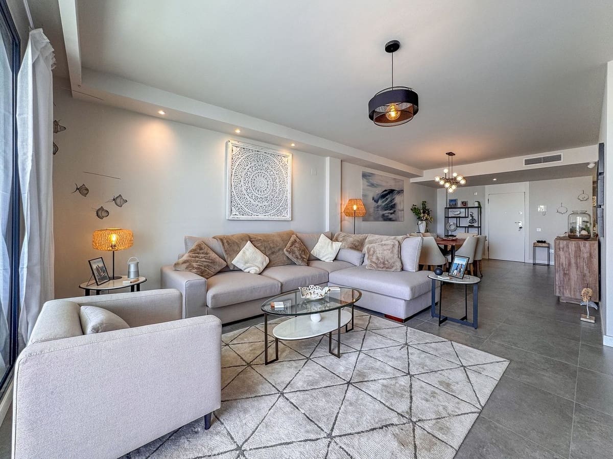 2 sypialnia Apartament na sprzedaż w Manilva z basenem garażem - 370 000 € (Ref: 9329673)