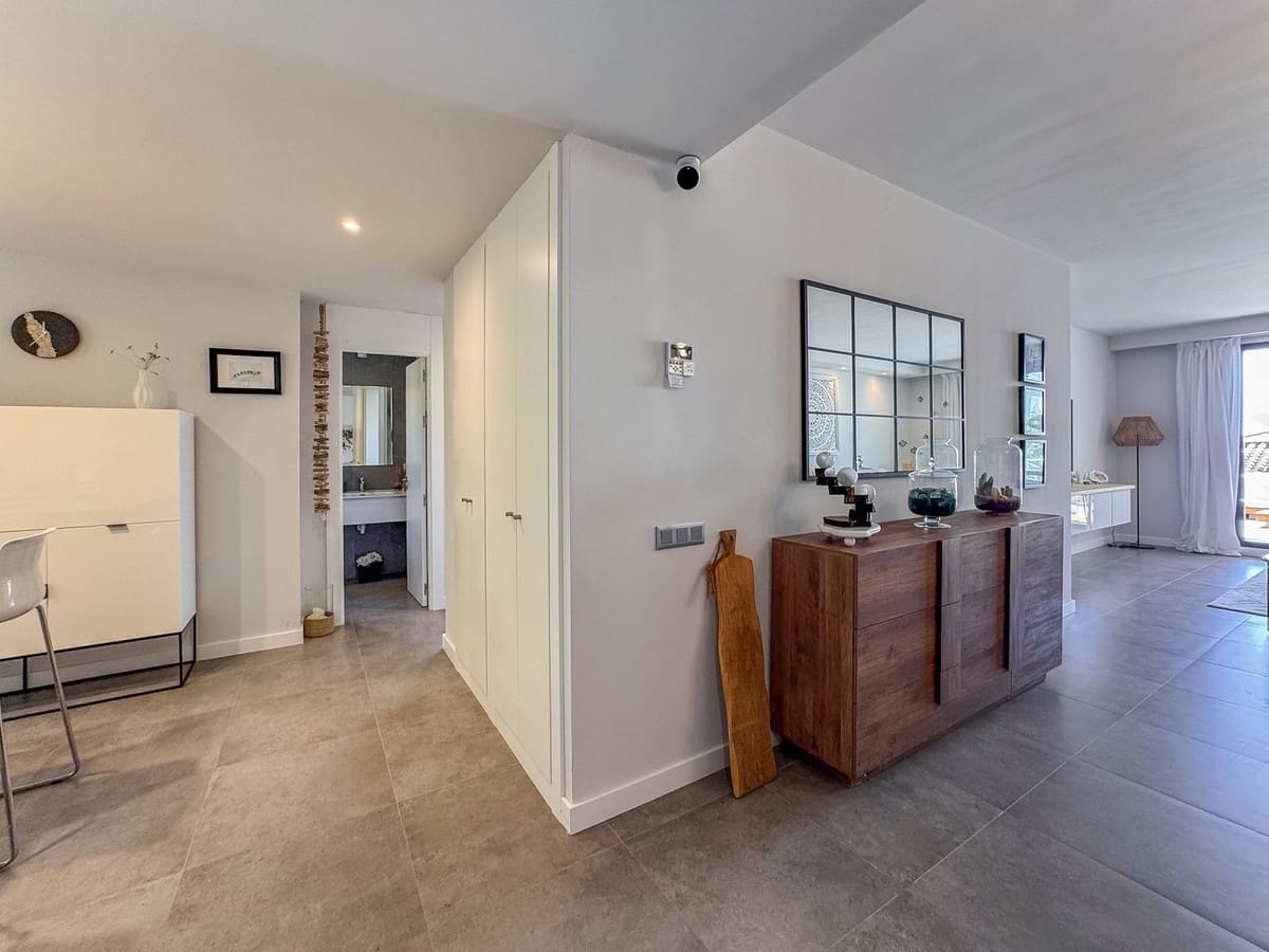 2 sypialnia Apartament na sprzedaż w Manilva z basenem garażem - 370 000 € (Ref: 9329673)