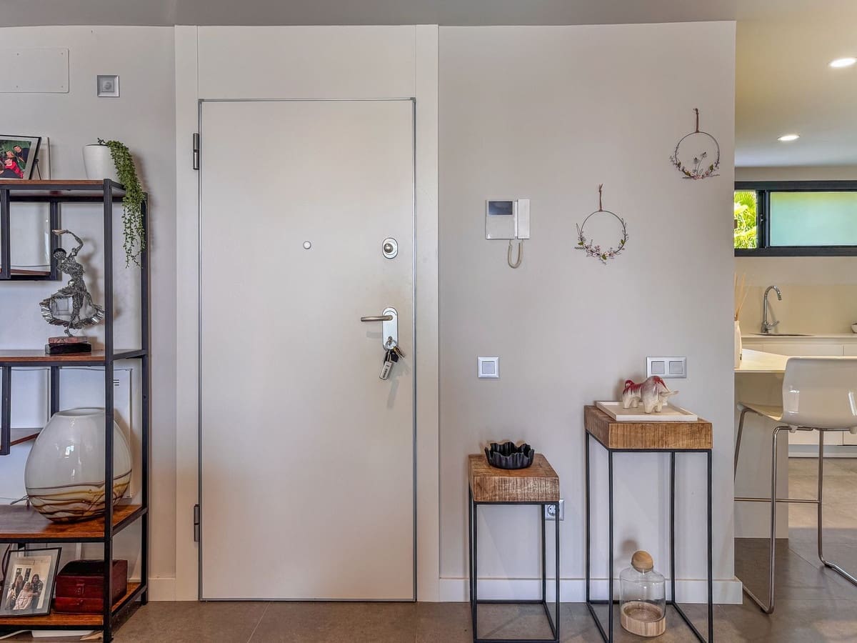 2 sypialnia Apartament na sprzedaż w Manilva z basenem garażem - 370 000 € (Ref: 9329673)