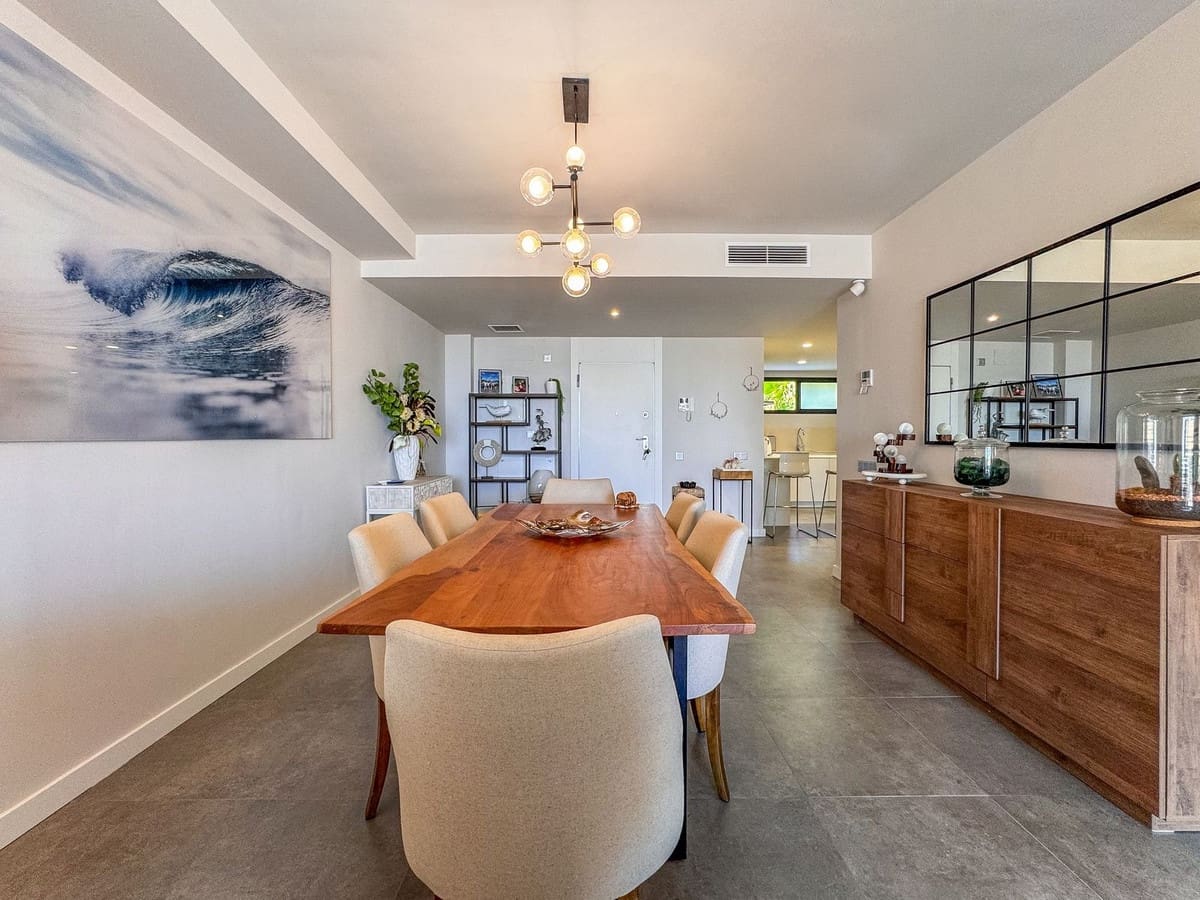 2 sypialnia Apartament na sprzedaż w Manilva z basenem garażem - 370 000 € (Ref: 9329673)