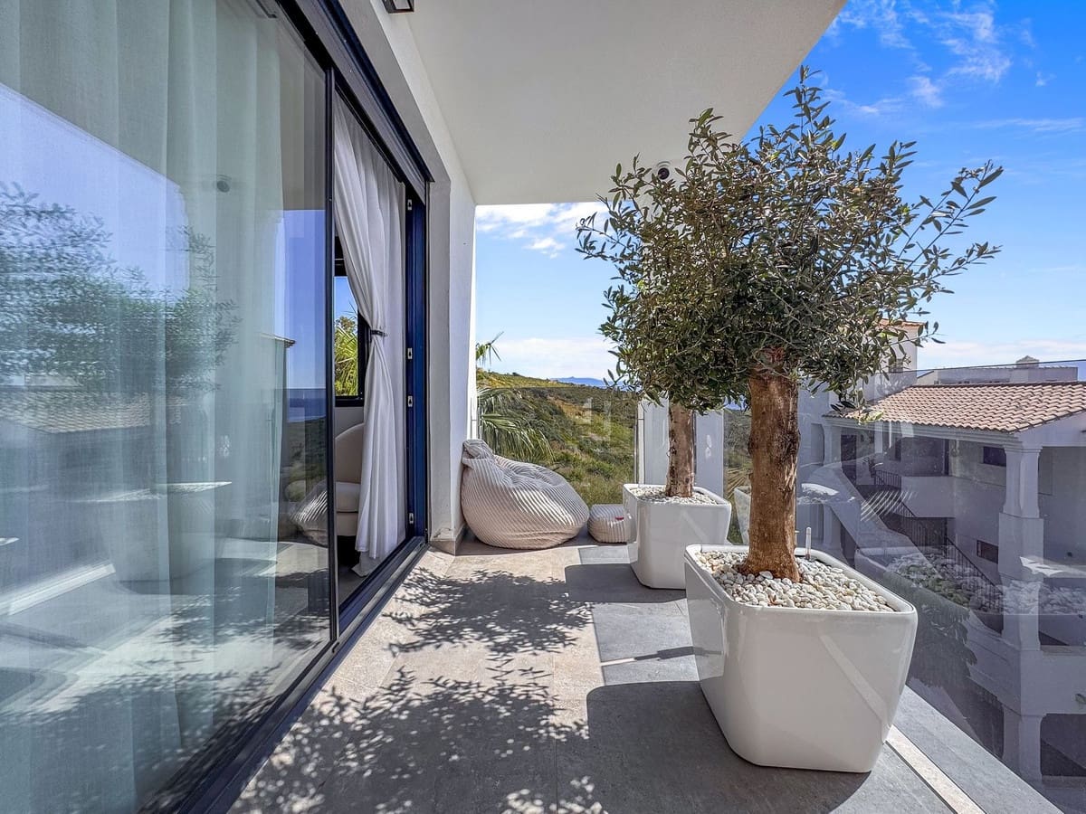 2 sypialnia Apartament na sprzedaż w Manilva z basenem garażem - 370 000 € (Ref: 9329673)