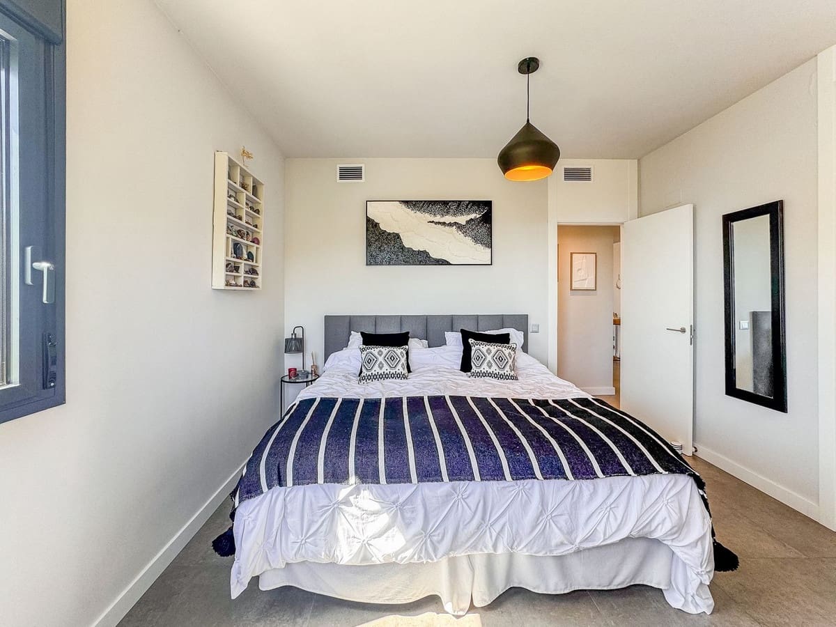 2 sypialnia Apartament na sprzedaż w Manilva z basenem garażem - 370 000 € (Ref: 9329673)