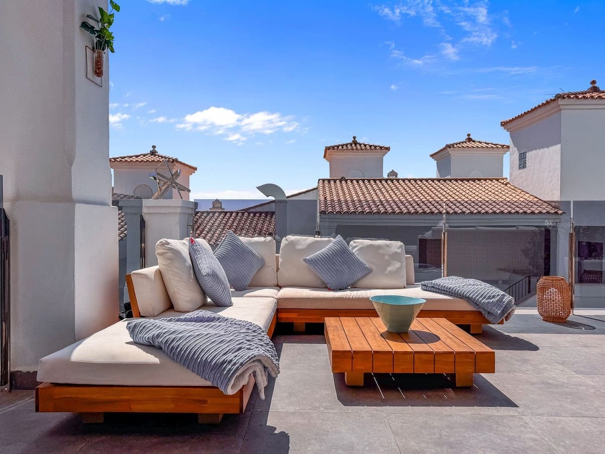 2 sypialnia Apartament na sprzedaż w Manilva z basenem garażem - 370 000 € (Ref: 9329673)