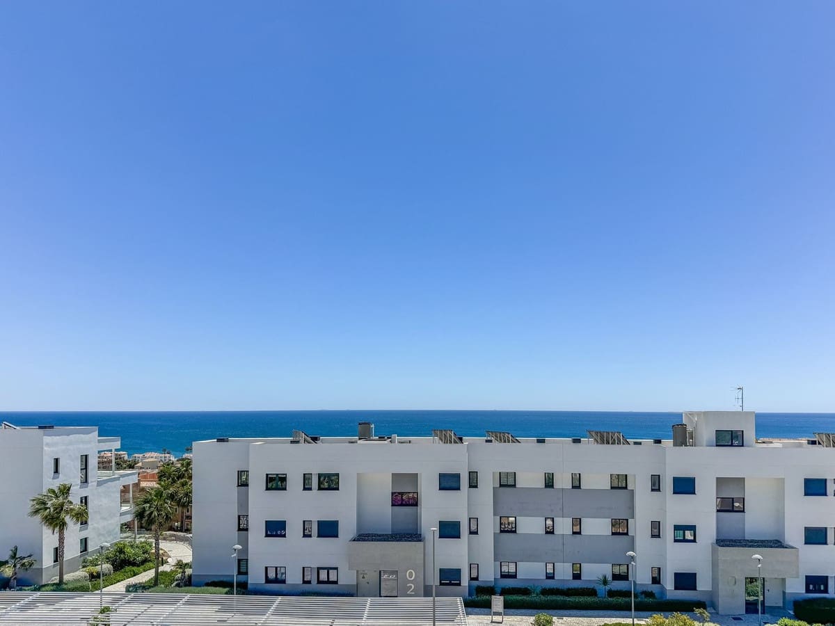 3 makuuhuone Huoneisto myytävänä paikassa Bahia de Casares mukana uima-altaan 
autotalli - 550 000 € (Ref: 9329674)