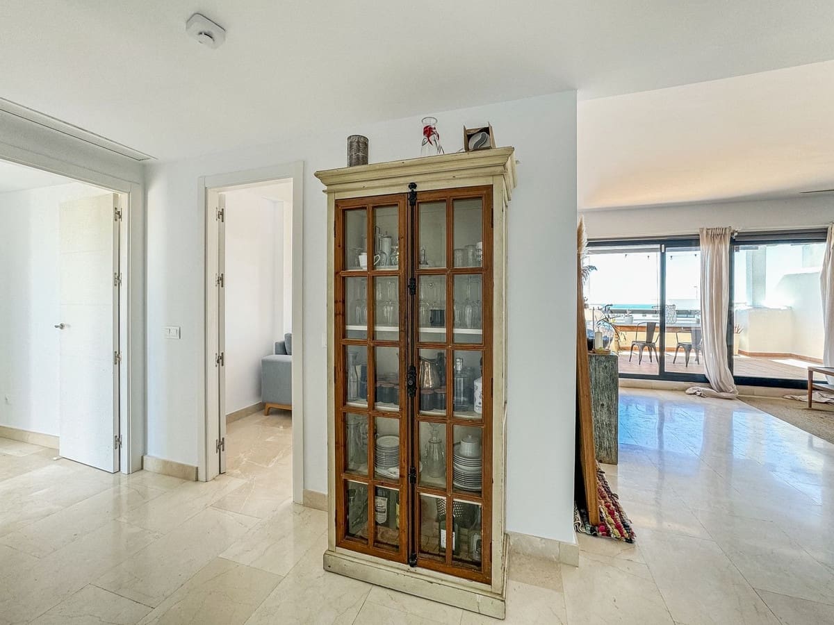 3 makuuhuone Huoneisto myytävänä paikassa Bahia de Casares mukana uima-altaan 
autotalli - 550 000 € (Ref: 9329674)