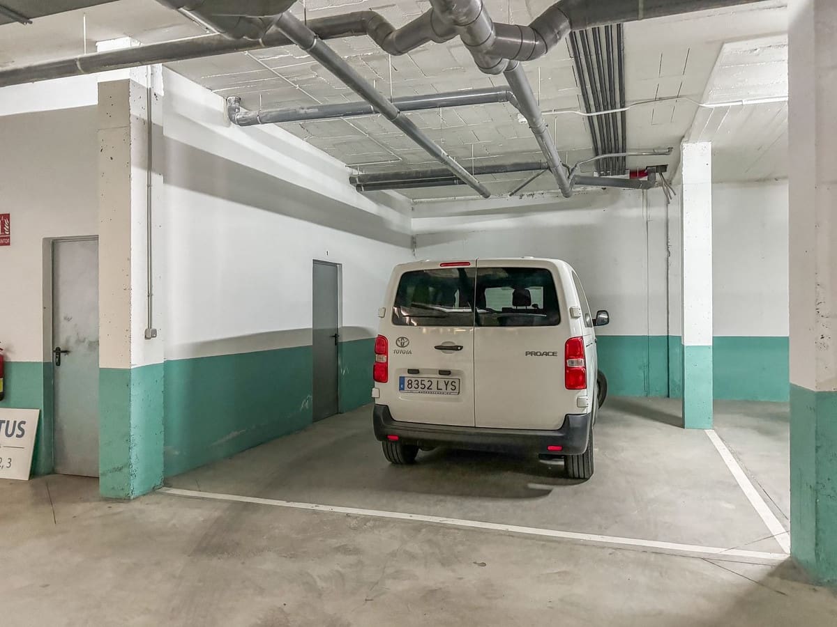 3 makuuhuone Huoneisto myytävänä paikassa Bahia de Casares mukana uima-altaan 
autotalli - 550 000 € (Ref: 9329674)