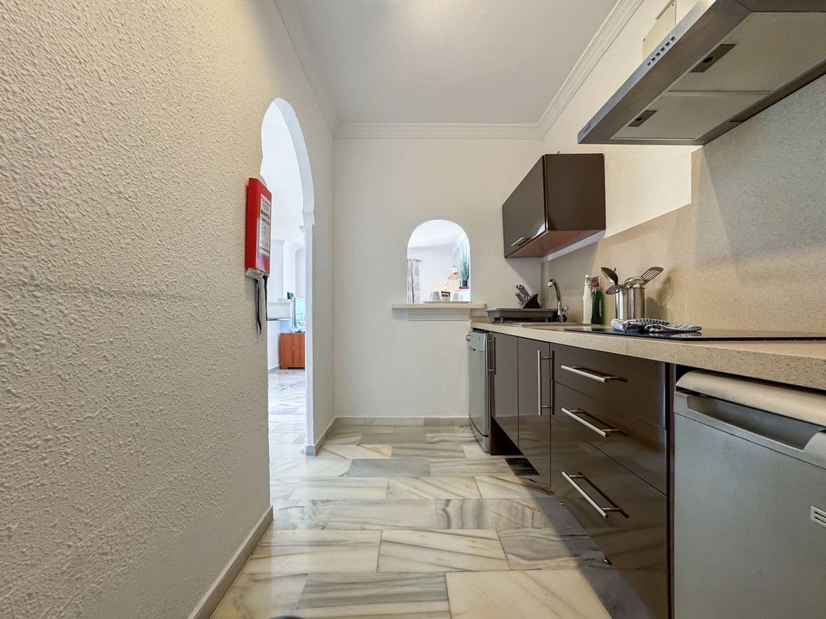 1 soverom Leilighet til salgs i Estepona med svømmebasseng - € 201 500 (Ref: 9329677)