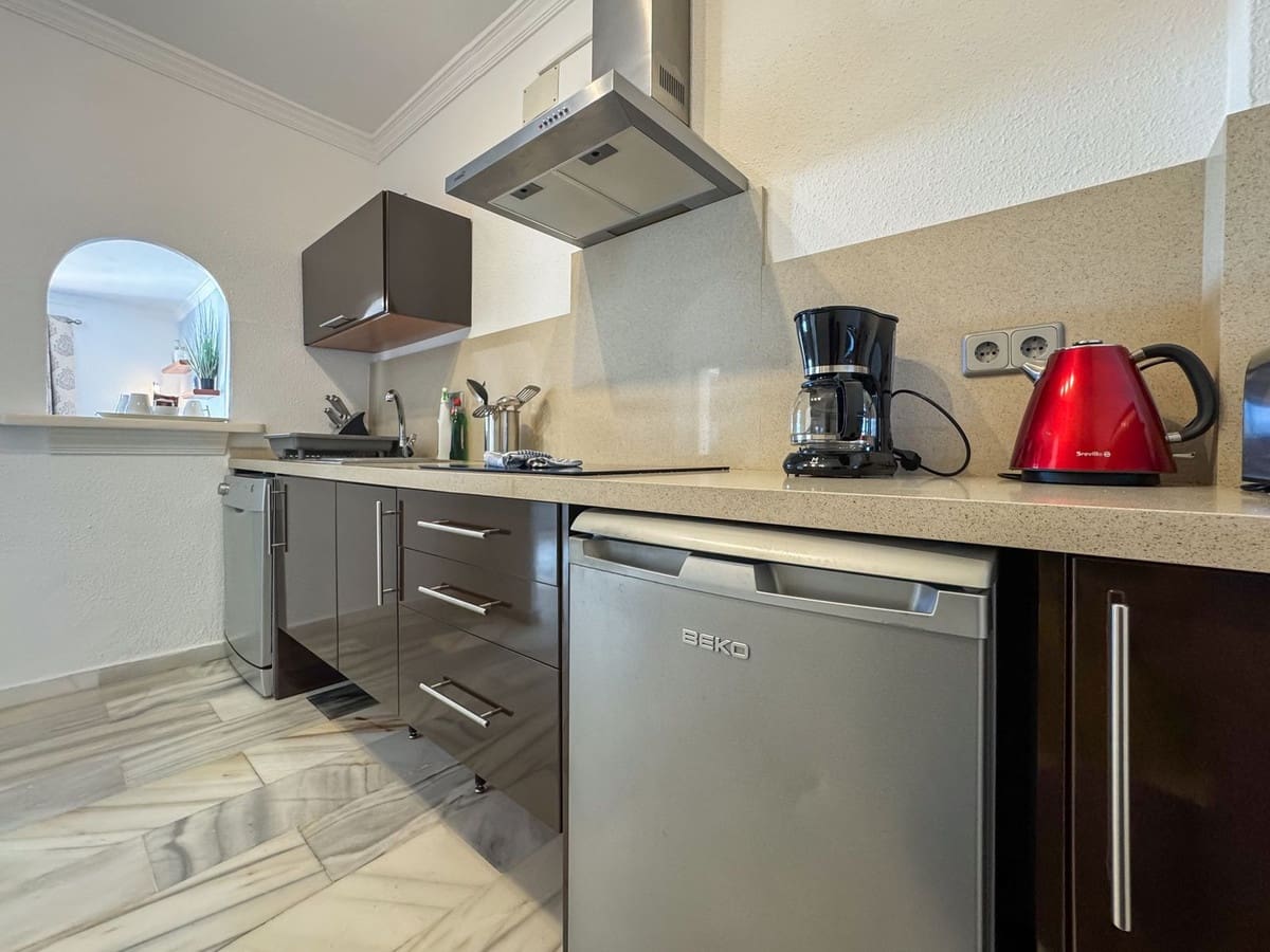 1 soverom Leilighet til salgs i Estepona med svømmebasseng - € 201 500 (Ref: 9329677)