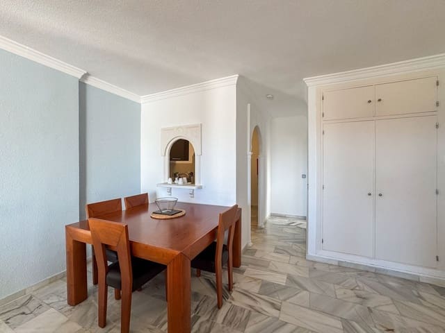 1 soveværelse Lejlighed til salg i Estepona med swimmingpool - € 201.500 (Ref: 9329677)