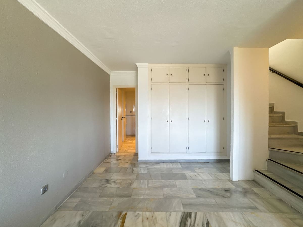 1 soverom Leilighet til salgs i Estepona med svømmebasseng - € 201 500 (Ref: 9329677)