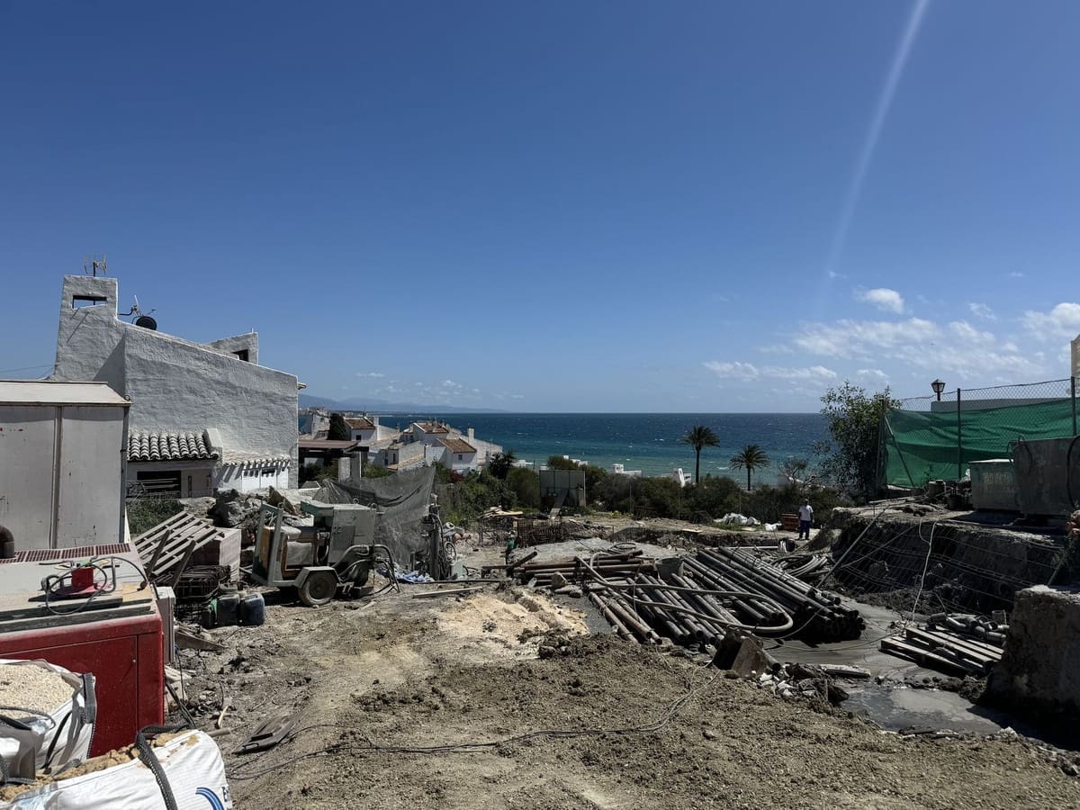 2 bedroom Townhouse for sale in Bahia Dorada with garage - € 655,000 (Ref: 9339092)