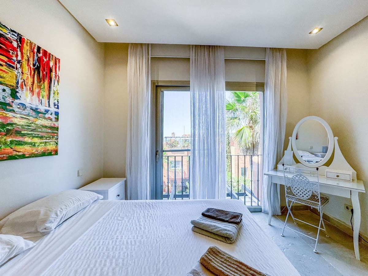 4 sovrum Hus till salu i Manilva med pool garage - 479 000 € (Ref: 9339093)