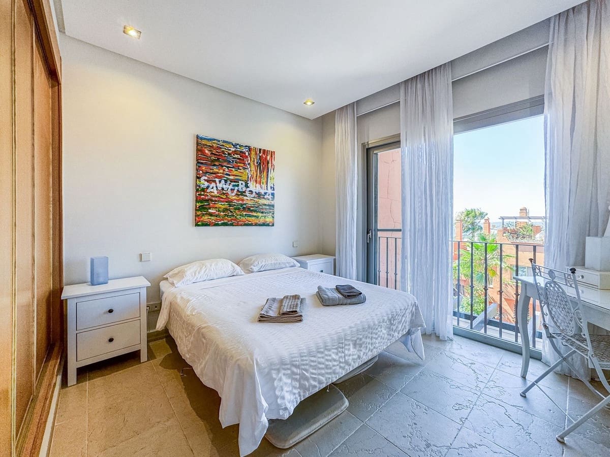 4 sovrum Hus till salu i Manilva med pool garage - 479 000 € (Ref: 9339093)