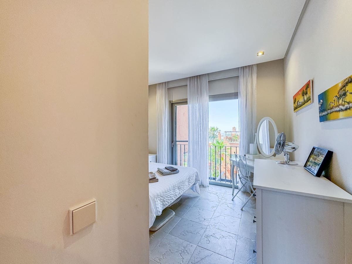 4 sovrum Hus till salu i Manilva med pool garage - 479 000 € (Ref: 9339093)