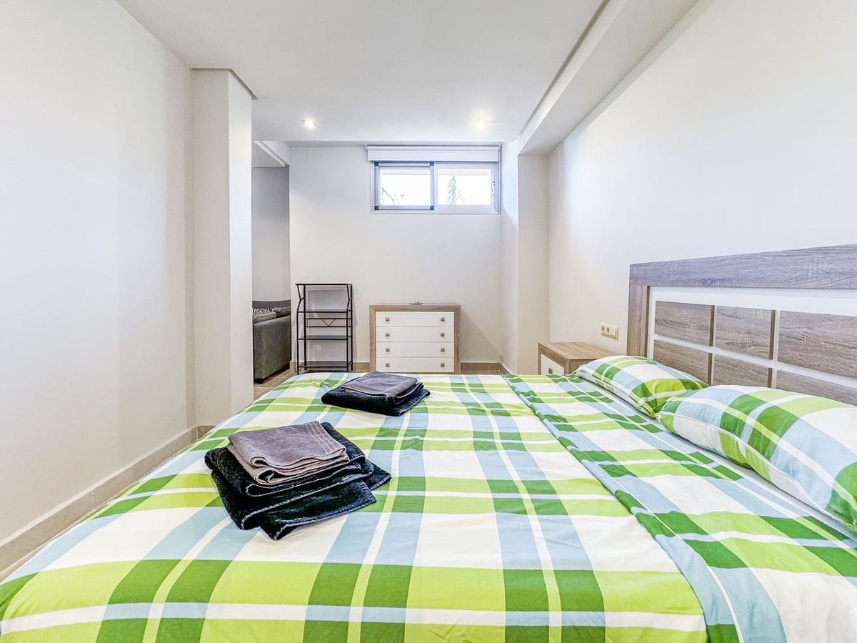 4 sovrum Hus till salu i Manilva med pool garage - 479 000 € (Ref: 9339093)