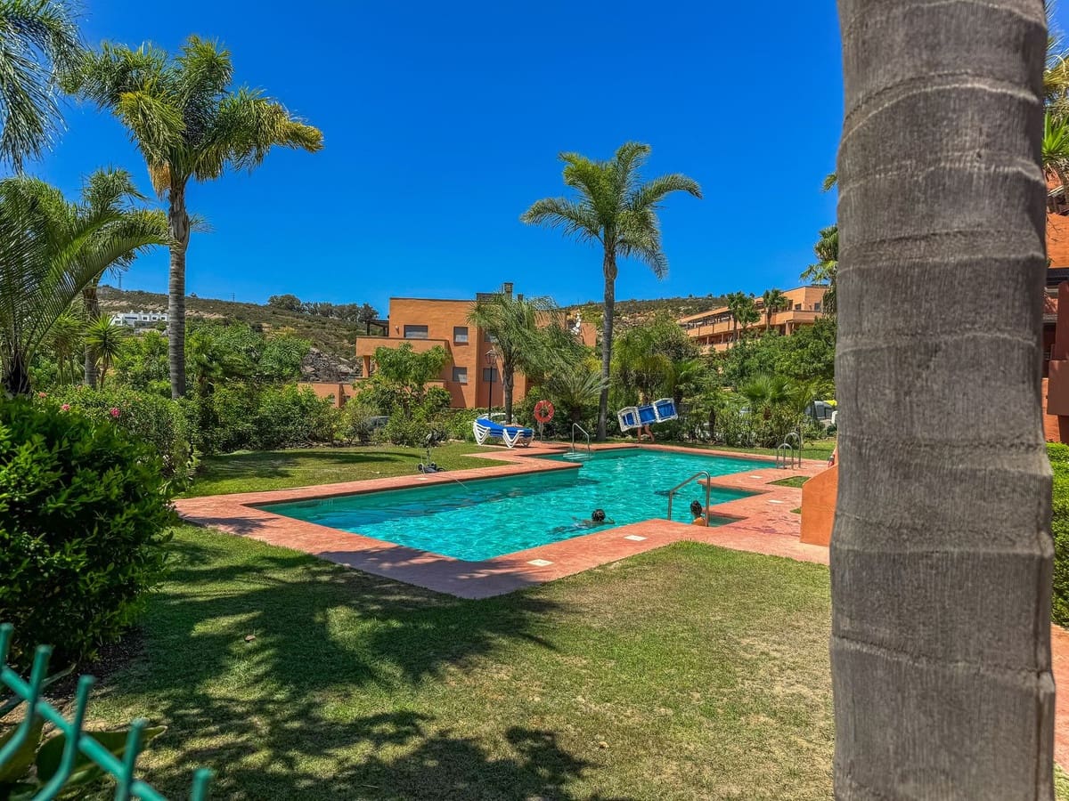 4 sovrum Hus till salu i Manilva med pool garage - 479 000 € (Ref: 9339093)