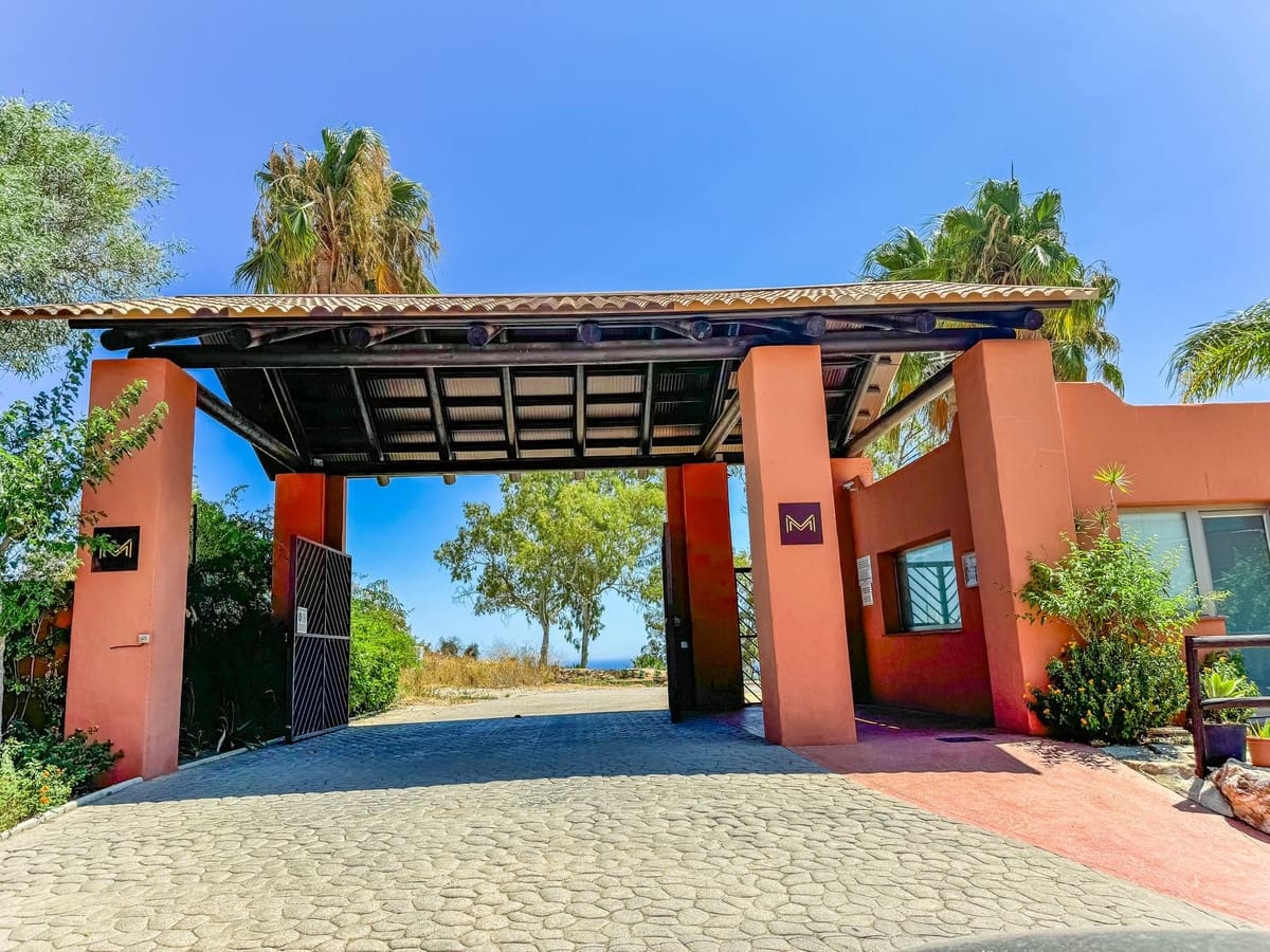 4 sovrum Hus till salu i Manilva med pool garage - 479 000 € (Ref: 9339093)