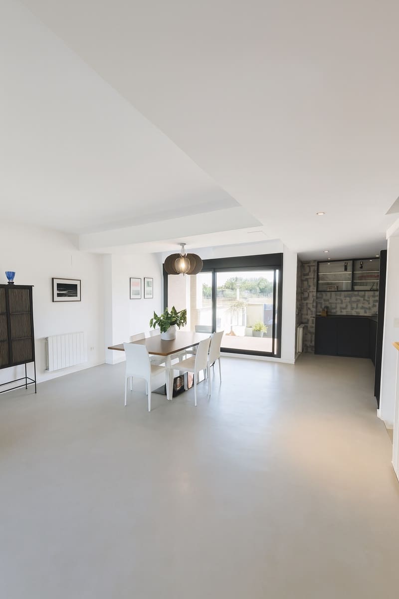 3 bedroom Terraced Villa for sale in Puig with pool garage - € 520,000 (Ref: 9335723)