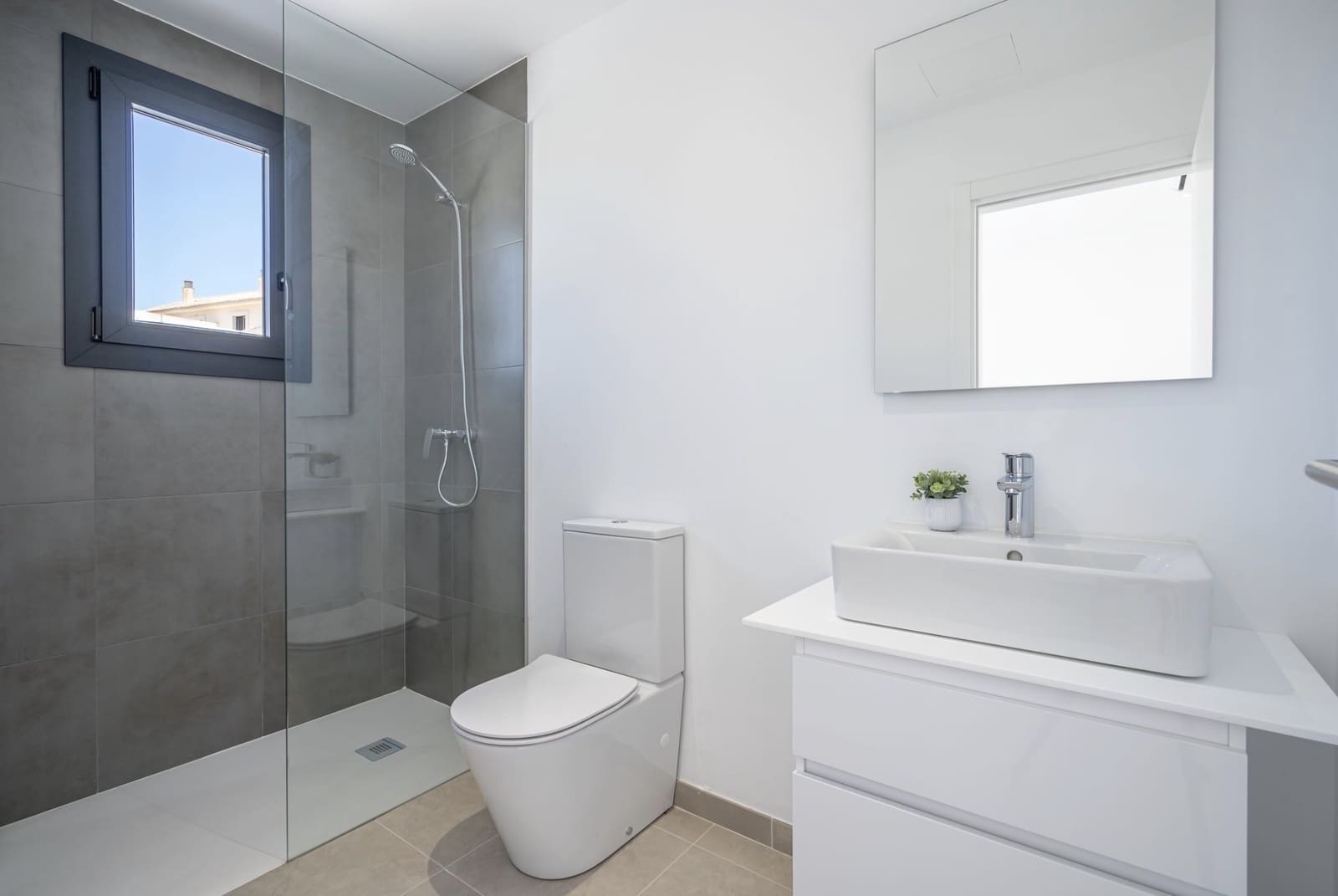 2 soverom Hus til salgs i Cala Romantica med svømmebasseng garasje - € 421 000 (Ref: 9603428)