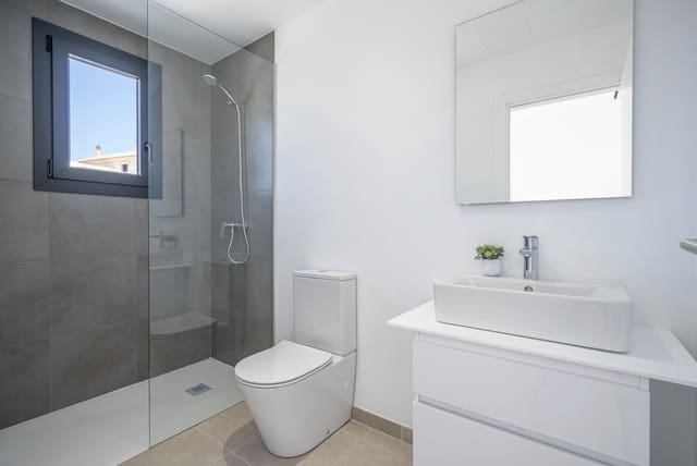 2 soverom Hus til salgs i Cala Romantica, Manacor med svømmebasseng garasje - € 421 000 (Ref: 9603428)