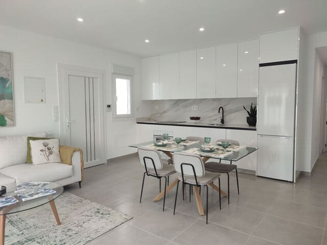 3 soveværelse Semi-Rækkehus til salg i Balsicas, Torre-Pacheco - € 325.000 (Ref: 9687395)