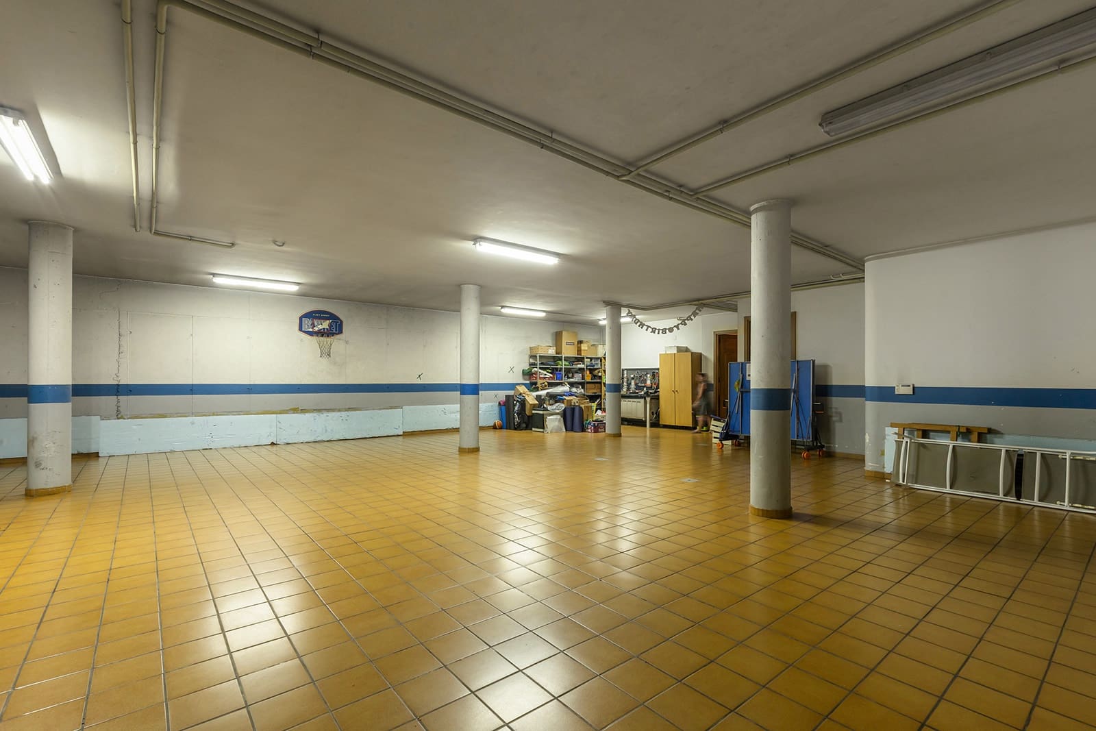 Chalet de 7 habitaciones en Torrevieja en venta con piscina garaje - 2.490.000 € (Ref: 9343317)