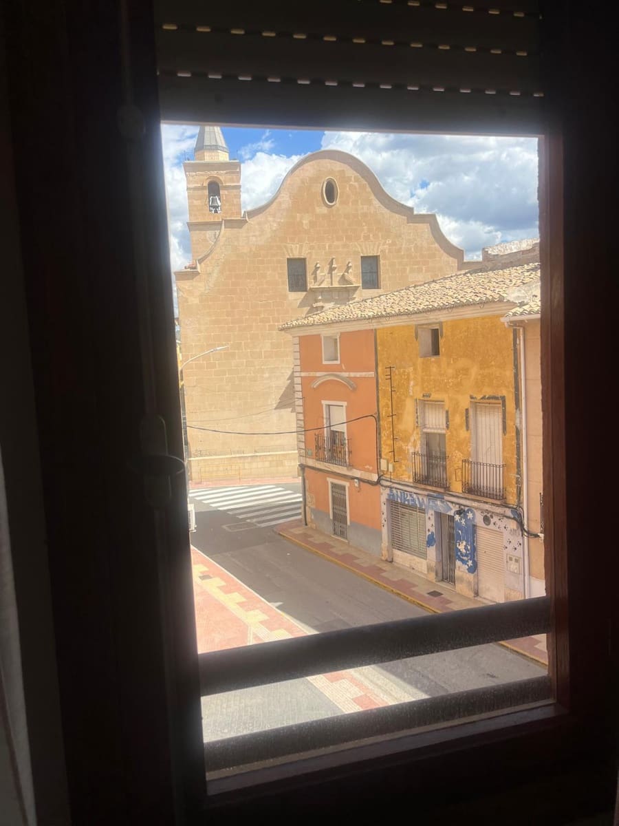 4 soverom Leilighet til salgs i Sax - € 120 000 (Ref: 9343319)