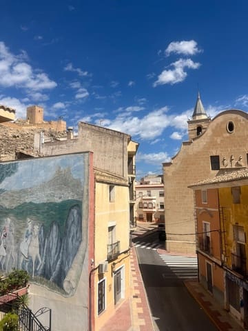 4 bedroom Apartment for sale in Sax - € 120,000 (Ref: 9343319)