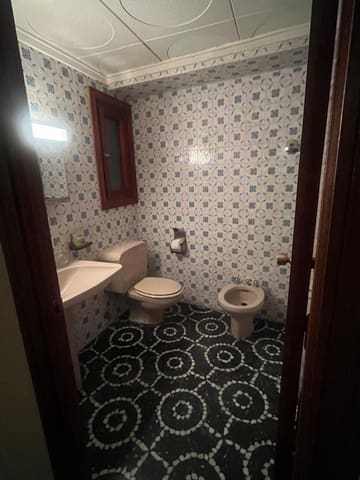 4 bedroom Apartment for sale in Sax - € 120,000 (Ref: 9343319)