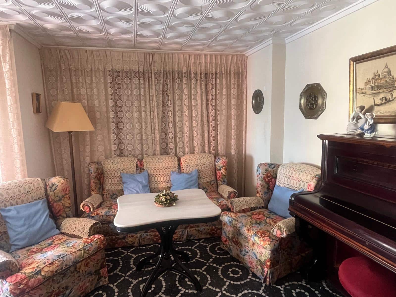 4 soverom Leilighet til salgs i Sax - € 120 000 (Ref: 9343319)