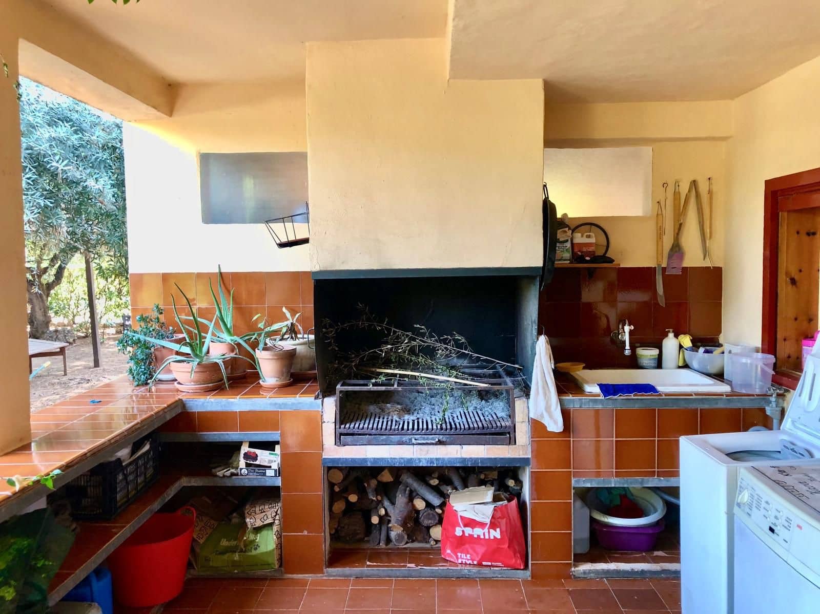 5 bedroom Villa for sale in L'Alcora with pool garage - € 390,000 (Ref: 9360112)