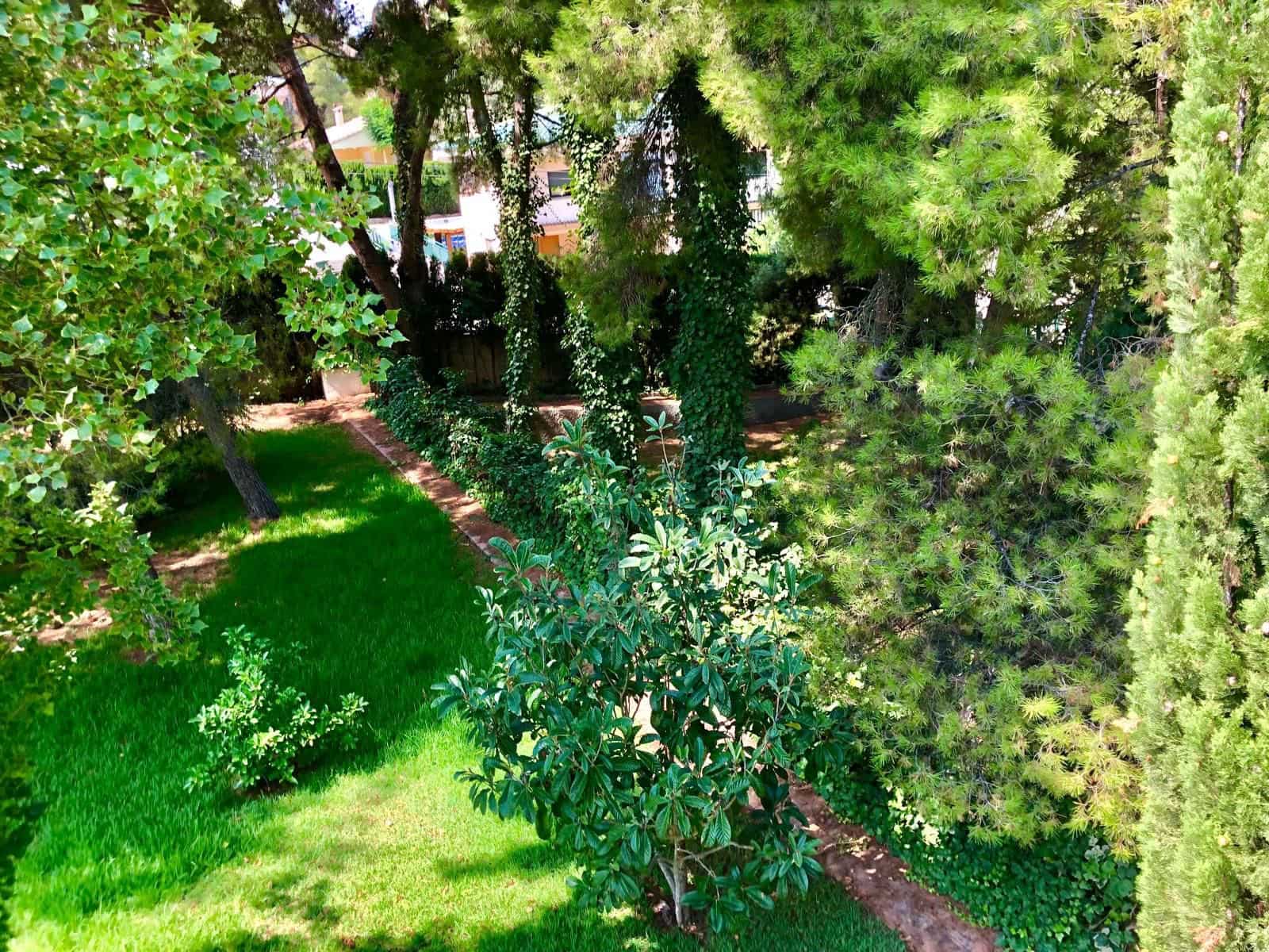 5 bedroom Villa for sale in L'Alcora with pool garage - € 390,000 (Ref: 9360112)