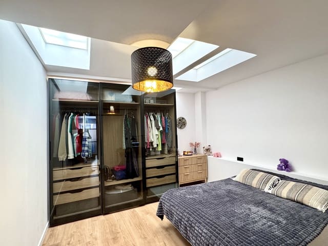 3 bedroom Apartment for sale in Este, Castelló de la Plana - € 200,000 (Ref: 9360120)