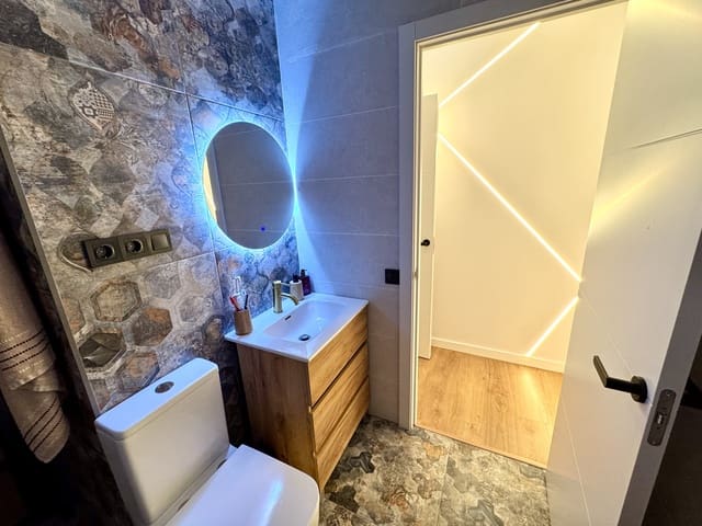 3 bedroom Apartment for sale in Este, Castelló de la Plana - € 200,000 (Ref: 9360120)