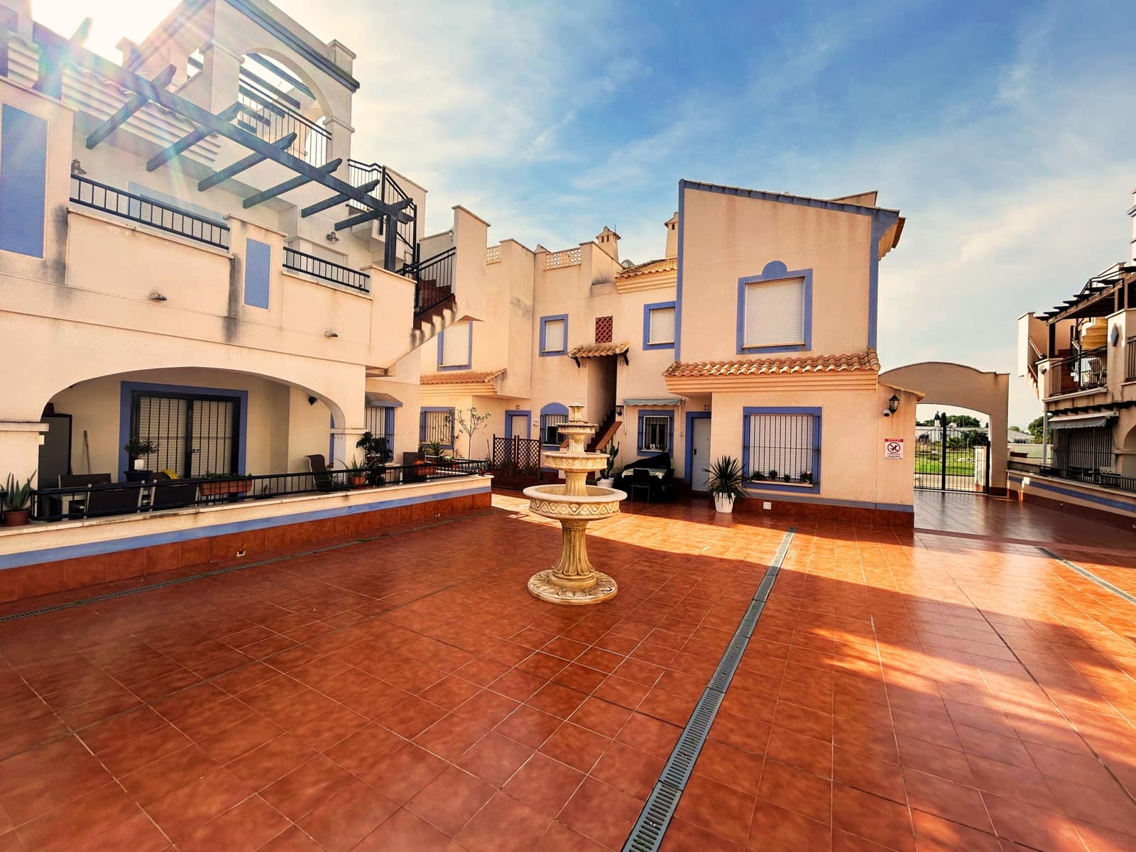 2 soverom Leilighet til salgs i La Puebla med svømmebasseng garasje - € 101 600 (Ref: 9441097)