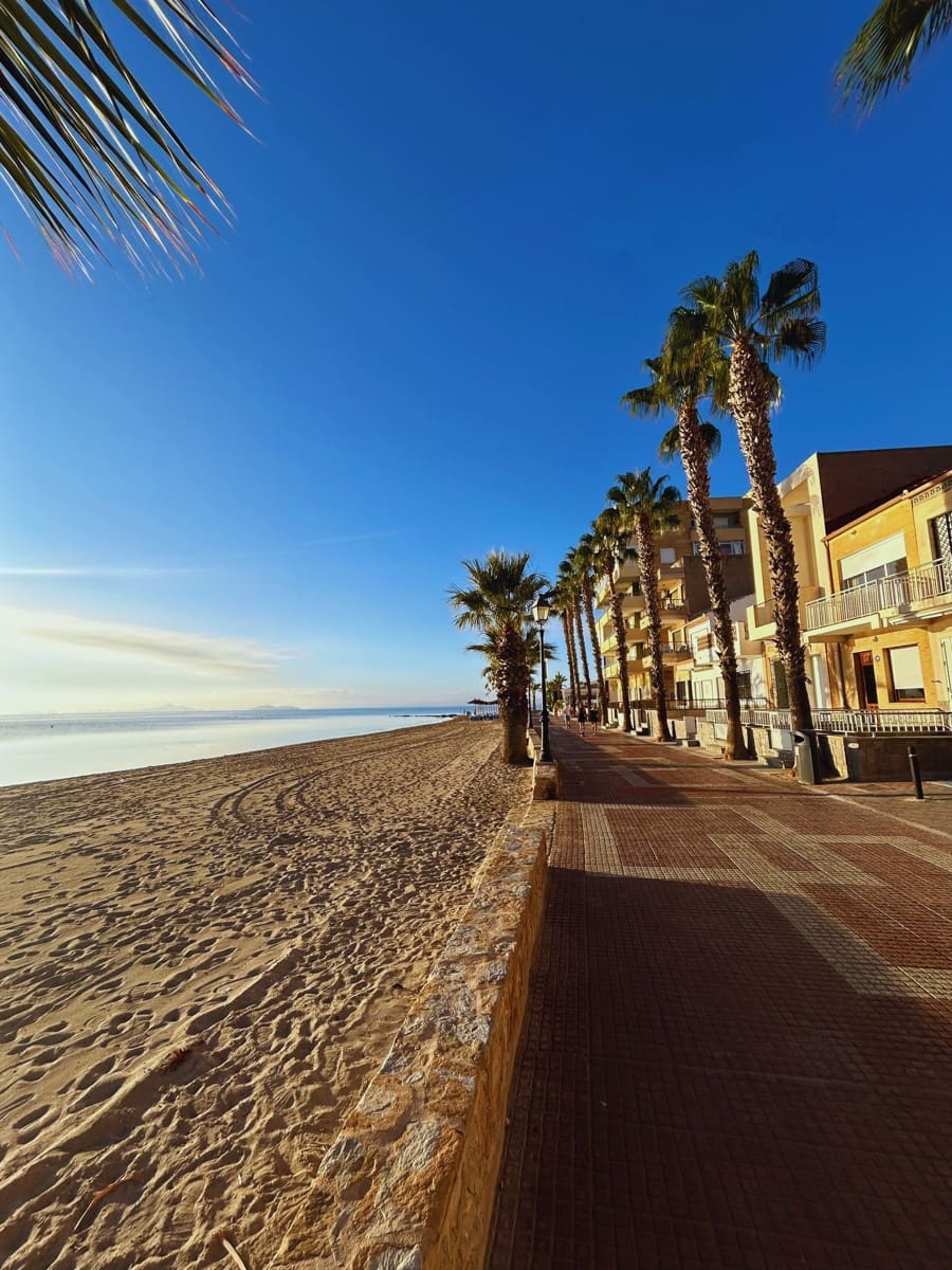 3 soverom Leilighet til salgs i Roda med svømmebasseng garasje - € 235 000 (Ref: 9442858)