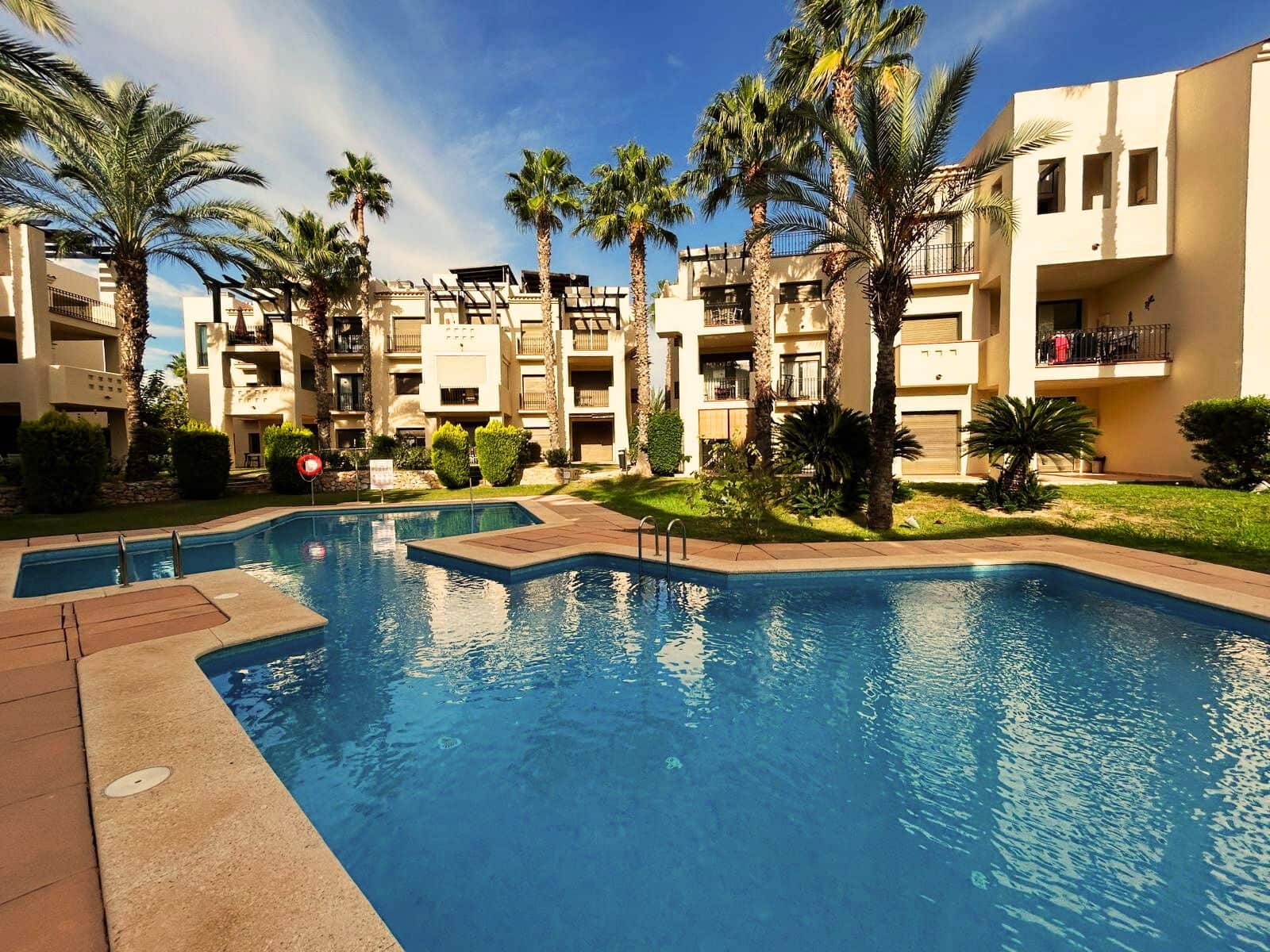 3 soverom Leilighet til salgs i Roda med svømmebasseng garasje - € 235 000 (Ref: 9442858)