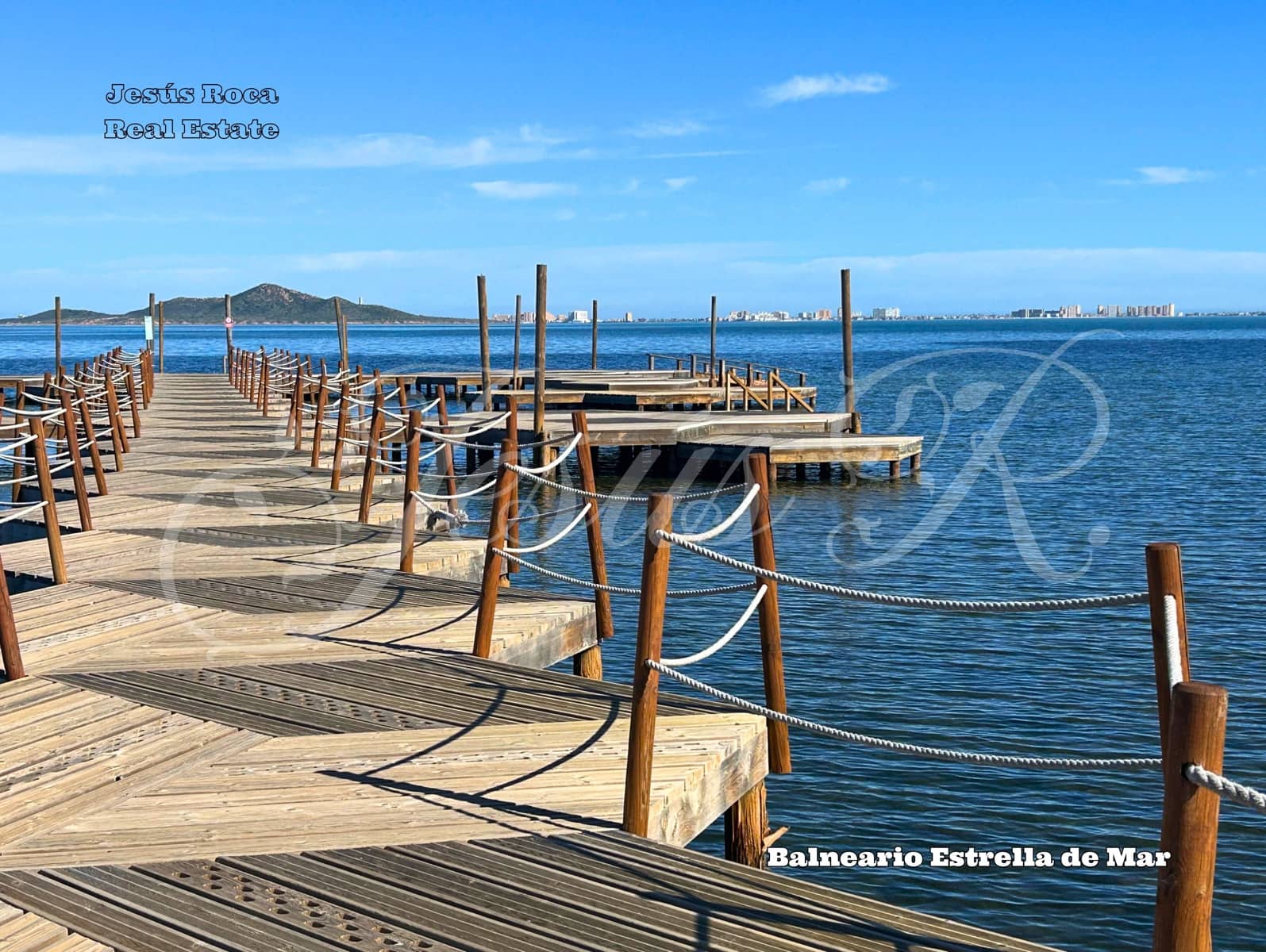 3 slaapkamer Villa te koop in Los Alcazares met zwembad garage - € 407.000 (Ref: 9481646)