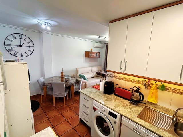 2 sypialnia Apartament przy plaży na sprzedaż w Los Narejos - Punta Calera, Los Alcázares z basenem garażem - 145 000 € (Ref: 9523697)