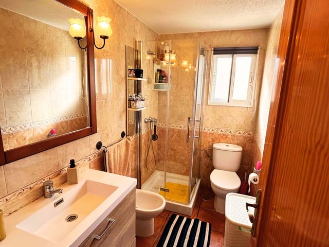 2 slaapkamer Strandappartement te koop in Los Narejos - Punta Calera, Los Alcázares met zwembad garage - € 145.000 (Ref: 9523697)