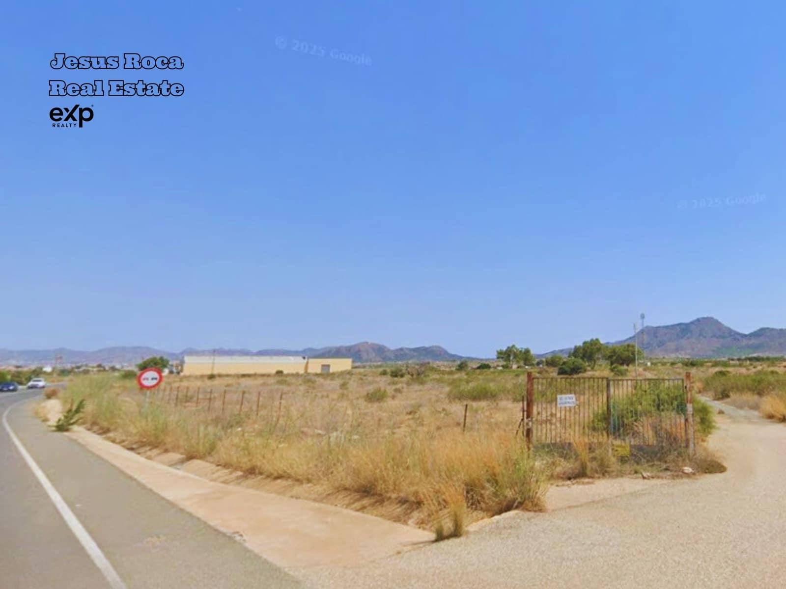 Finca/Country House for sale in La Magdalena - € 99,000 (Ref: 9537045)